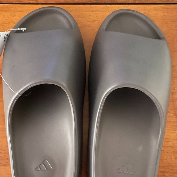 Yezzy slides - Picture 4 of 4